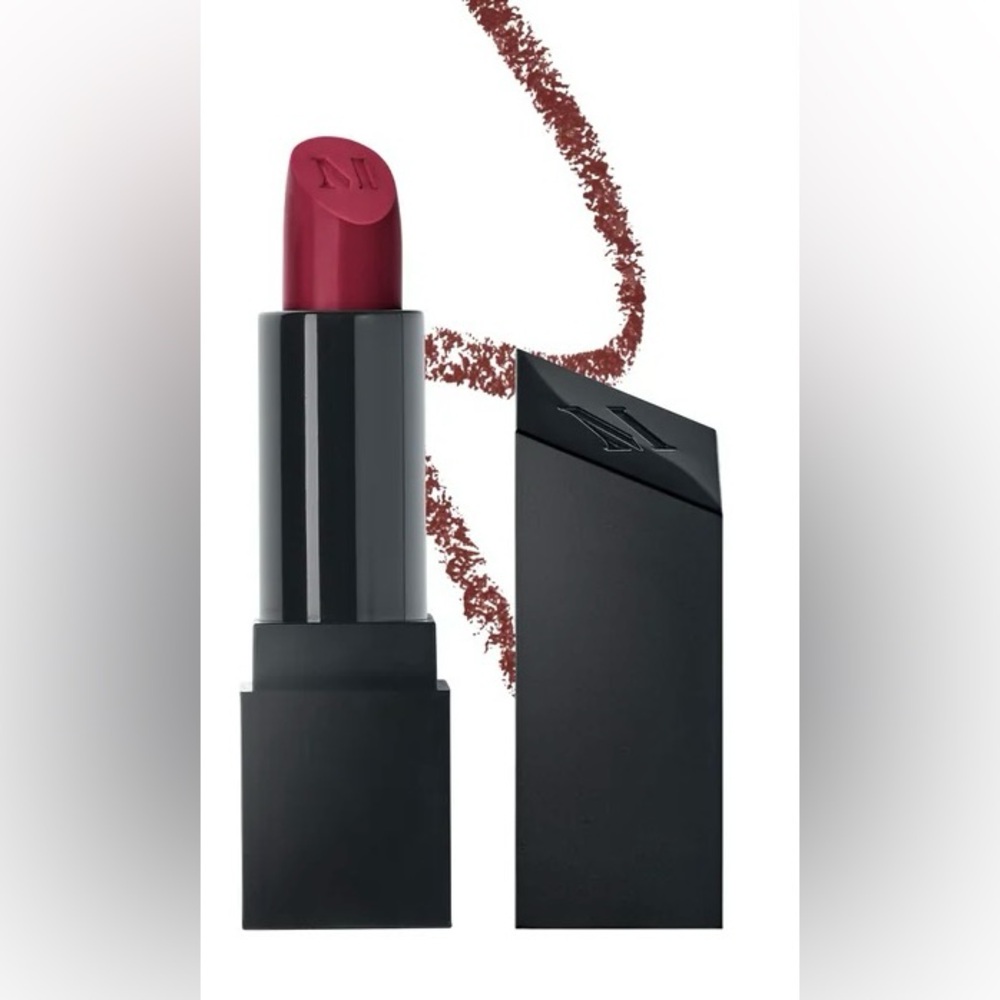 Morphe Cream Lipstick 💄 No Shame (smokey red)